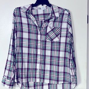 Crown & Ivy button up boyfriend shirt